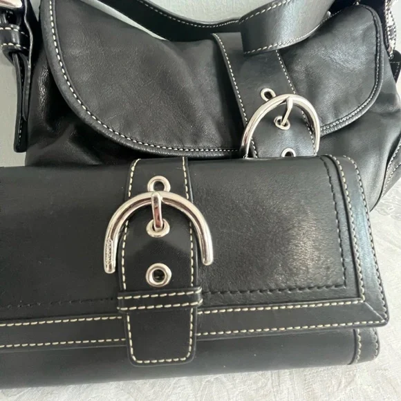 Coach Handbags Coach Wallet - Picture 4 of 16